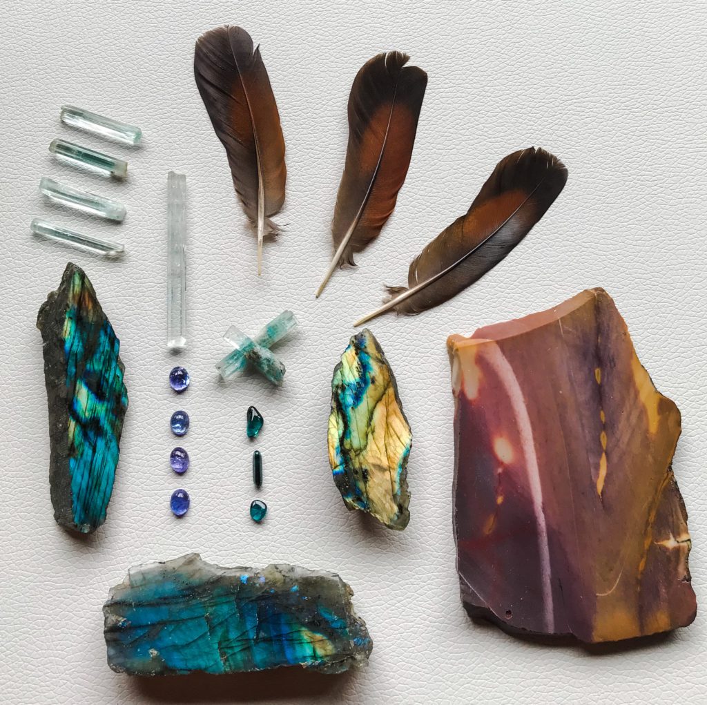Aquamarine, Tanzanite, Indicolite, Labradorite, Mookaite and Feathers received